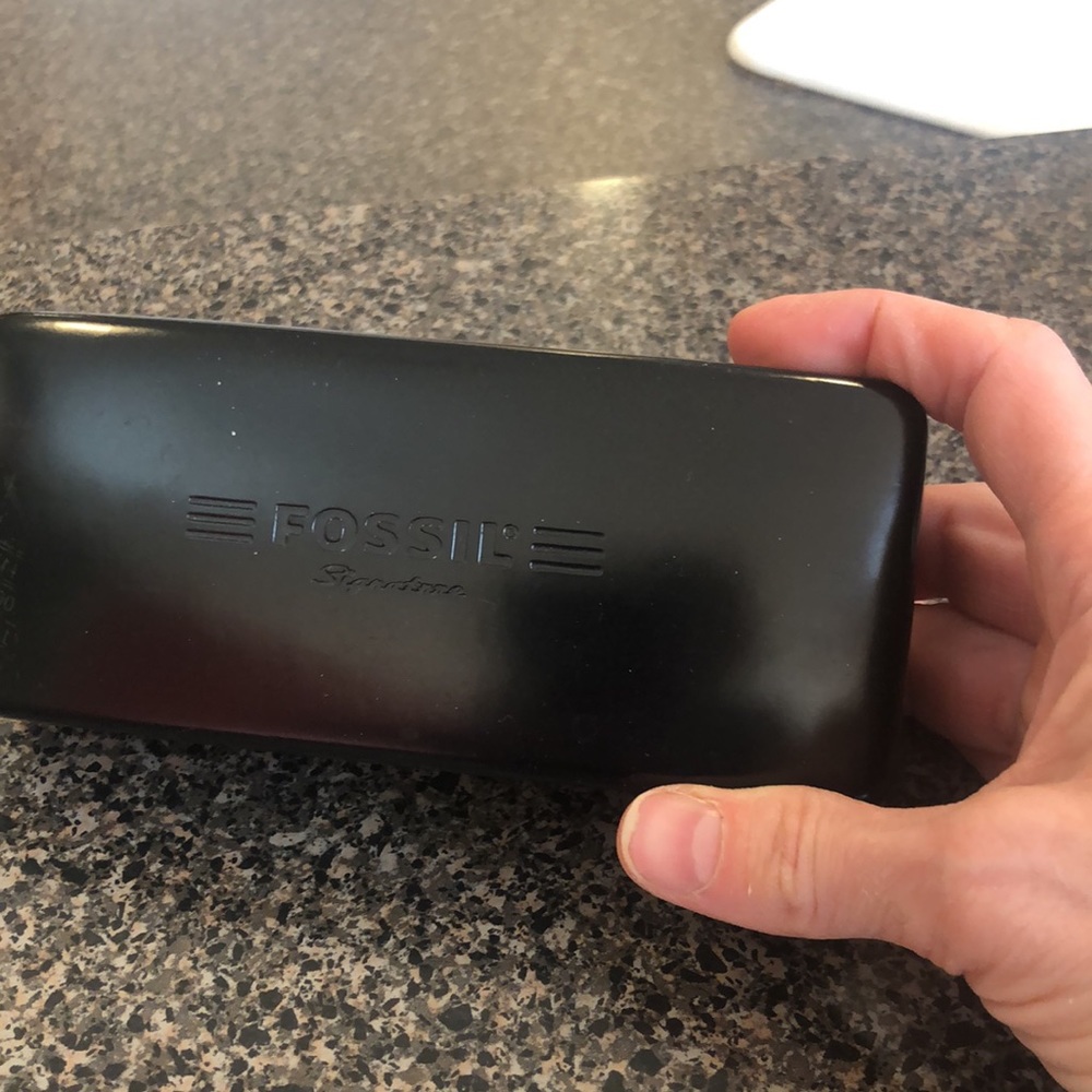 FOSSIL glasses case - Picture 5 of 6